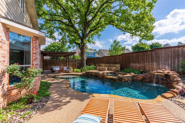 905 Water Oak Dr, Grapevine, TX 76051 - view of swimming pool featuring a fenced backyard, a patio, and a pool with connected hot tub