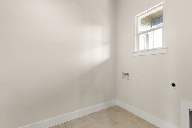 washroom with washer hookup, laundry area, baseboards, and electric dryer hookup