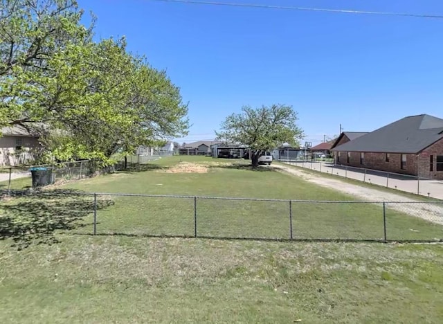 Listing photo 3 for 6806 Gillis Johnson St, Fort Worth TX 76179