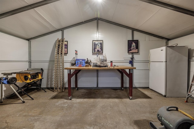 garage featuring freestanding refrigerator