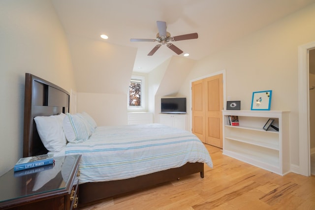 bedroom featuring recessed lighting, wood finished floors, a ceiling fan, baseboards, and vaulted ceiling