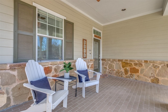 view of patio / terrace with covered porch