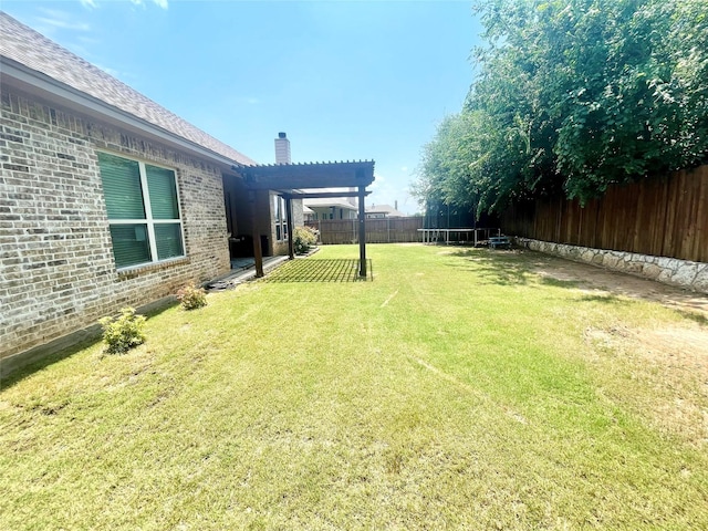 110 Donna Cir, Granbury, TX 76049 - view of yard featuring a trampoline