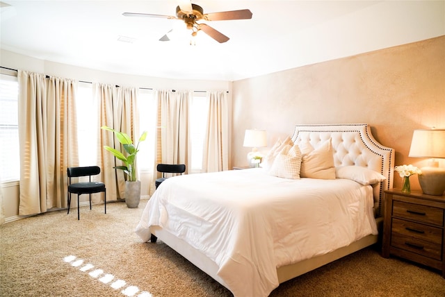 bedroom with carpet flooring and ceiling fan