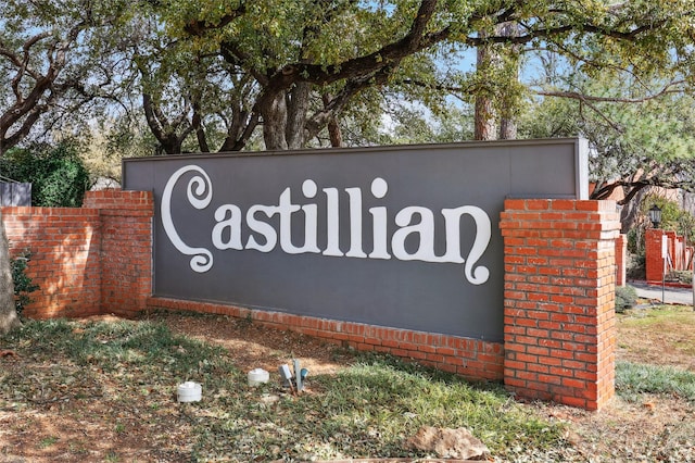 view of community / neighborhood sign