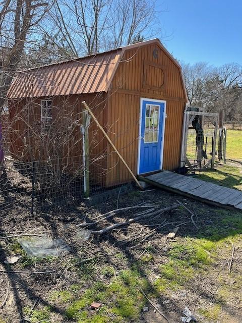 601 Pritchett Ln, Kemp, TX 75143 - view of outbuilding with an outdoor structure