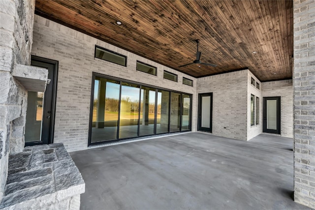 view of patio with a ceiling fan