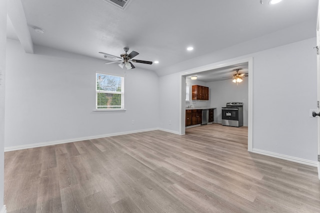 unfurnished living room with light wood-type flooring, ceiling fan, baseboards, and recessed lighting