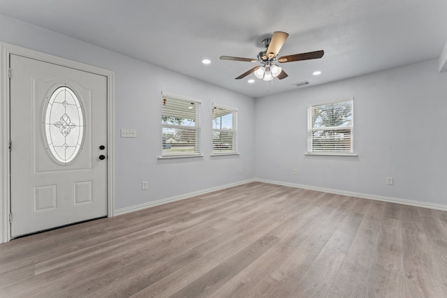 foyer with ceiling fan, recessed lighting, visible vents, baseboards, and light wood finished floors