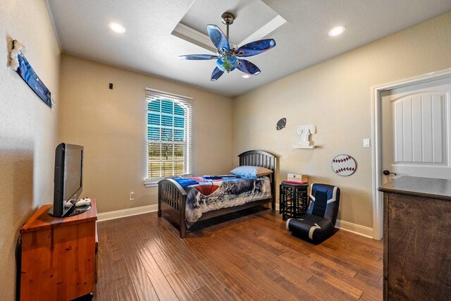 209 Chrissa Dr, Pottsboro, TX 75076 - bedroom featuring hardwood / wood-style flooring, baseboards, recessed lighting, and a ceiling fan