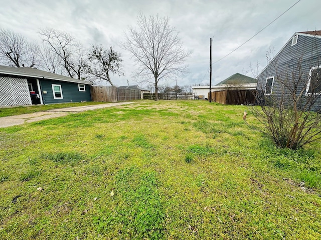 Listing photo 2 for 2412 First St, Caddo Mills TX 75135