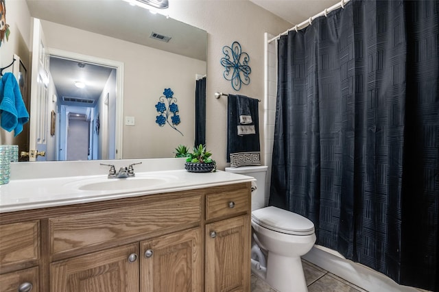 full bath with toilet, tile patterned floors, vanity, visible vents, and a shower with curtain