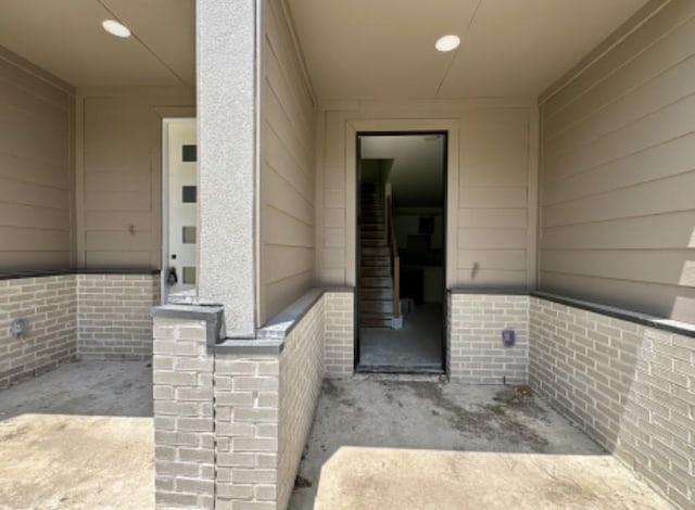 9475 Timberleaf Dr, Dallas, TX 75243 - property entrance