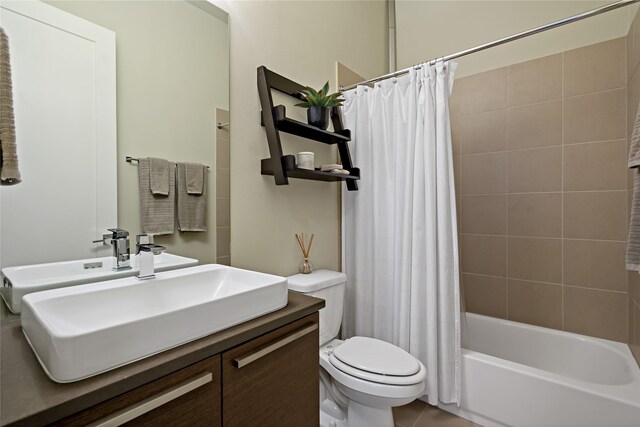 636 Benalla Dr, Frisco, TX 75036 - full bath with toilet, shower / bath combination with curtain, vanity, and tile patterned flooring