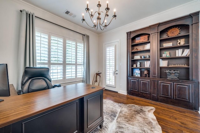 home office featuring a chandelier, dark wood-style flooring, visible vents, and crown molding