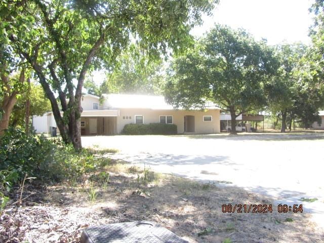 view of front of house