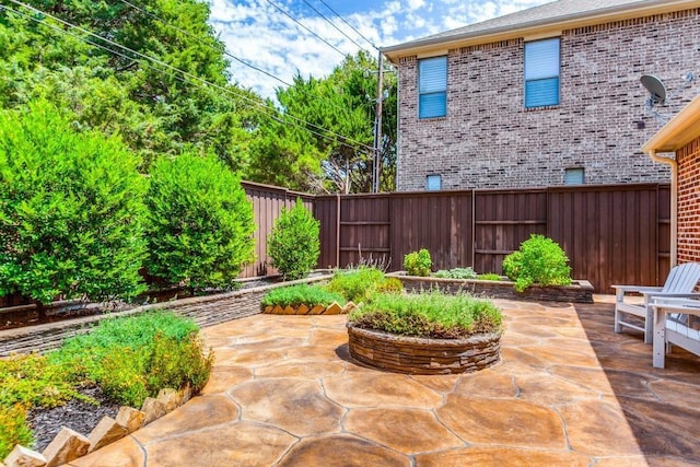 view of patio with a fenced backyard