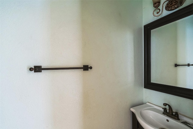 bathroom featuring a sink