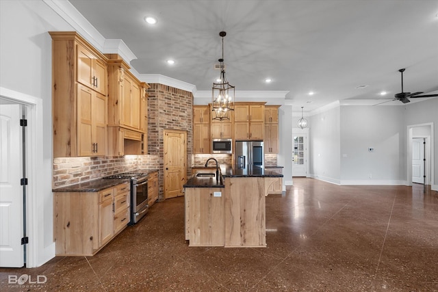 kitchen featuring tasteful backsplash, recessed lighting, appliances with stainless steel finishes, crown molding, and baseboards