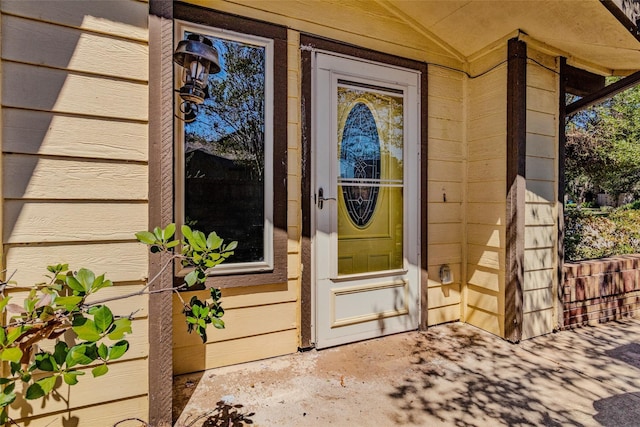 view of entrance to property