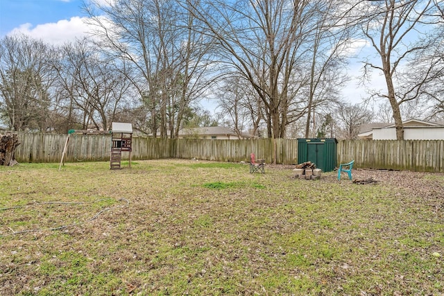 421 Murrey, Canton, TX 75103 - view of yard featuring a storage shed, an outbuilding, and a fenced backyard
