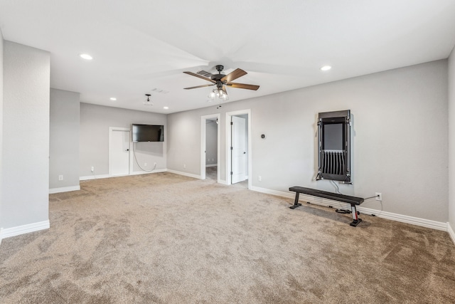 workout area with recessed lighting, visible vents, baseboards, and carpet