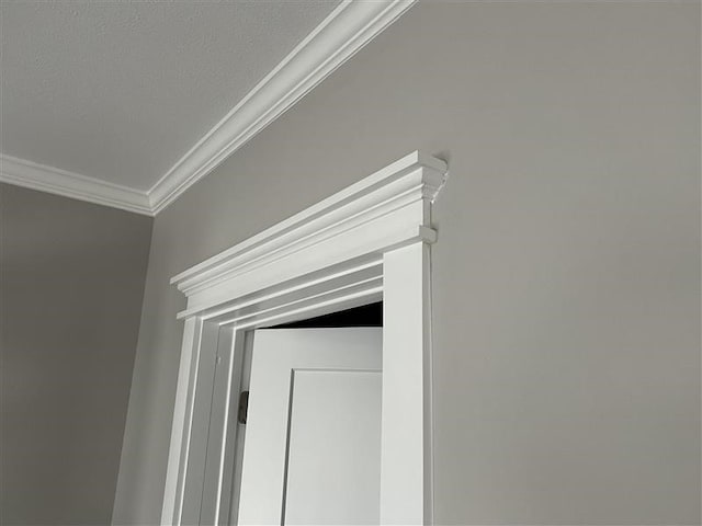 details featuring ornamental molding