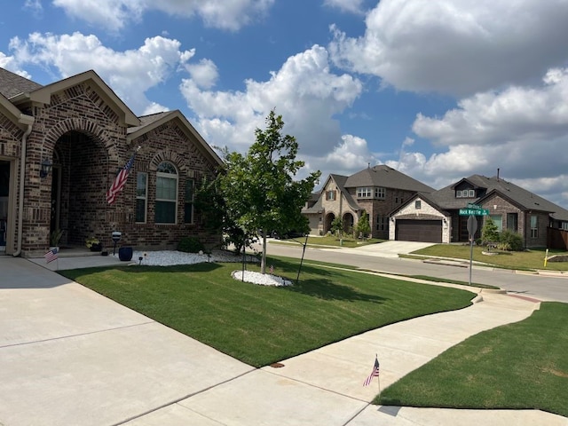 view of yard featuring a residential view