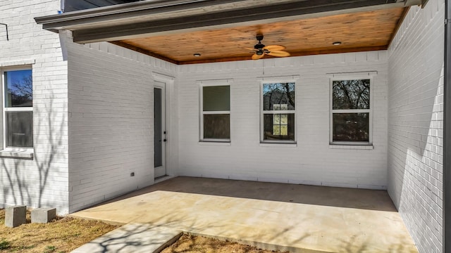 view of patio with a ceiling fan