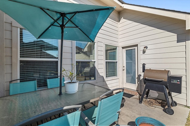 view of patio / terrace with outdoor dining area