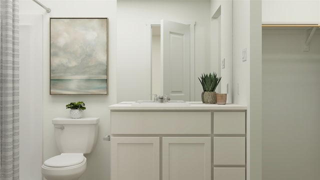 full bath featuring a shower with shower curtain, toilet, and vanity