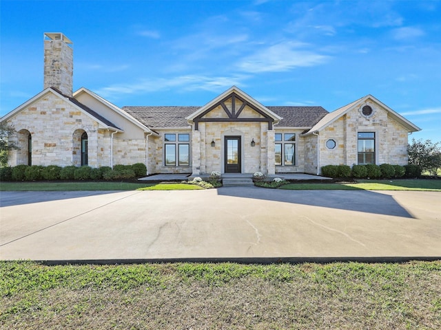 view of front of house