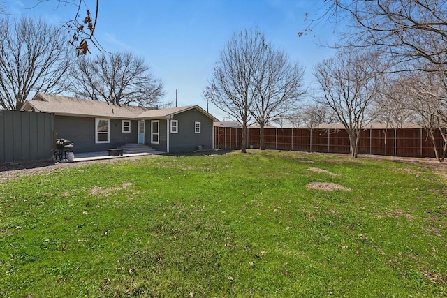 view of yard with fence