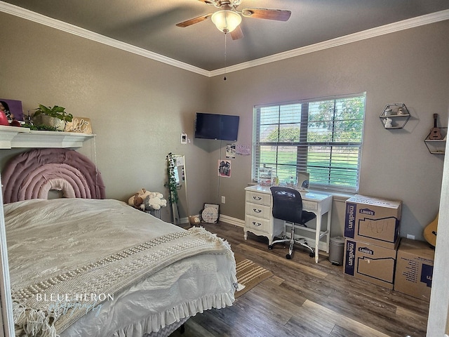 bedroom featuring ceiling fan, wood finished floors, baseboards, and ornamental molding