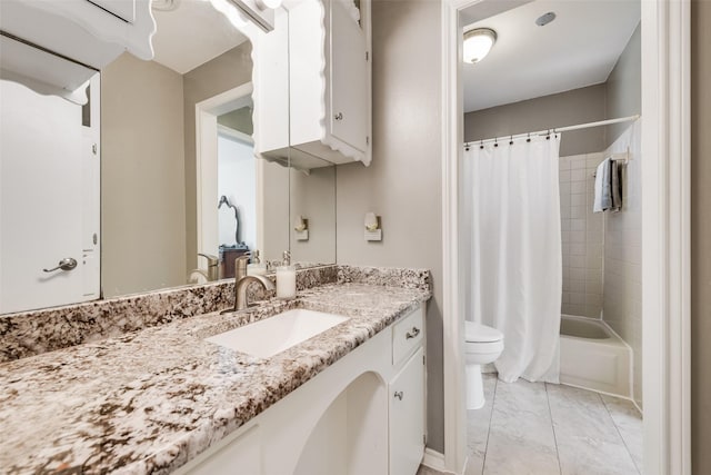 full bath featuring shower / bathtub combination with curtain, toilet, and vanity