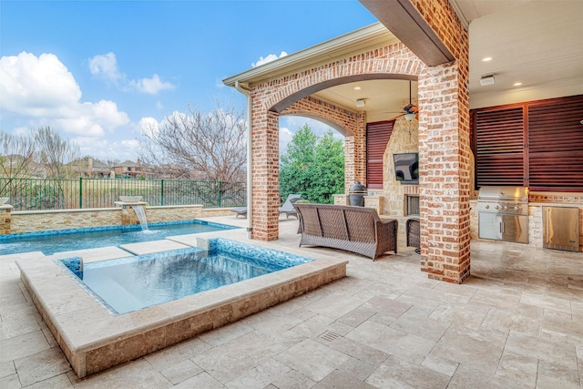 view of pool featuring a ceiling fan, an in ground hot tub, area for grilling, a fenced backyard, and a patio area