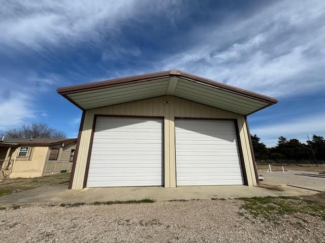 view of detached garage