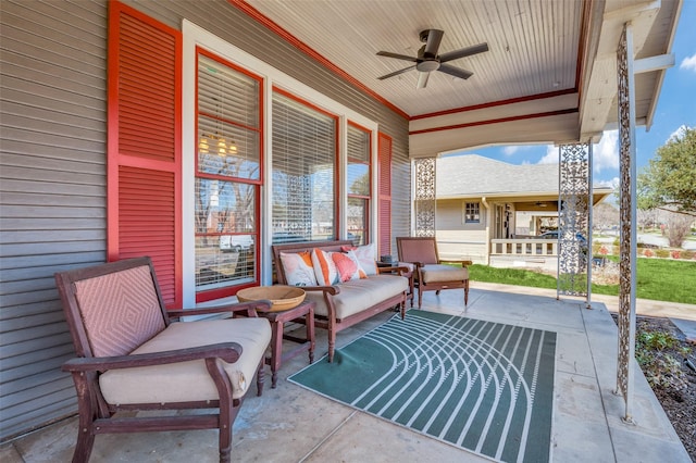 view of patio with covered porch, outdoor lounge area, and a ceiling fan