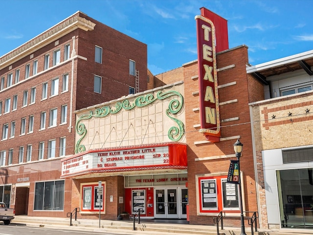 view of building exterior