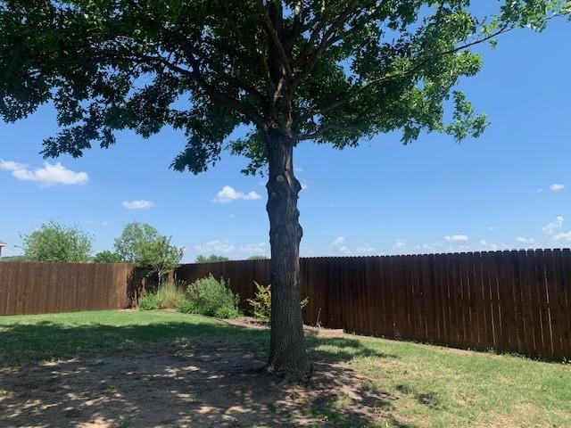 1013 Vista View Dr, Burleson, TX 76028 - view of yard with fence