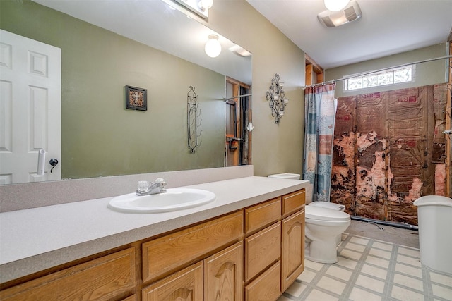 bathroom featuring tile patterned floors, visible vents, toilet, a shower with curtain, and vanity