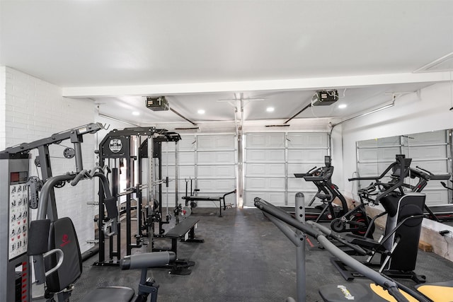 workout area featuring a garage