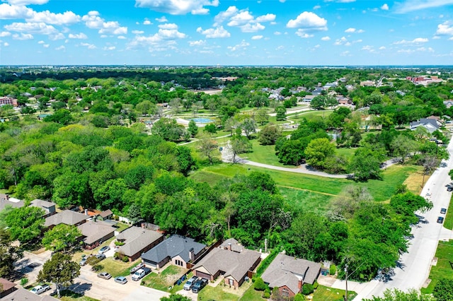 Listing photo 3 for 800 S Kentucky St, Mckinney TX 75069