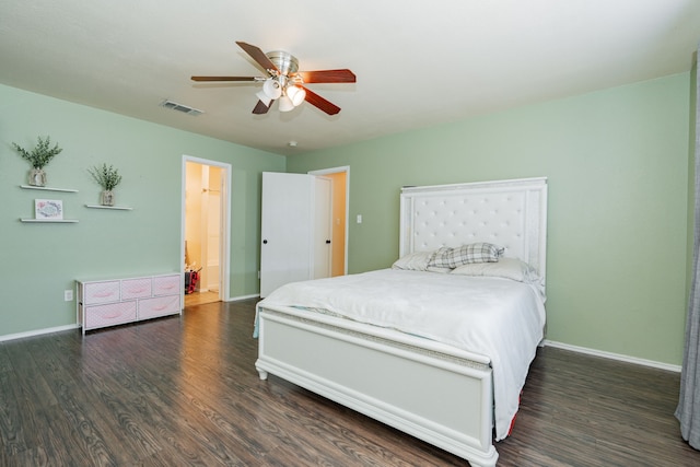 bedroom featuring a ceiling fan, baseboards, visible vents, and dark wood-style flooring