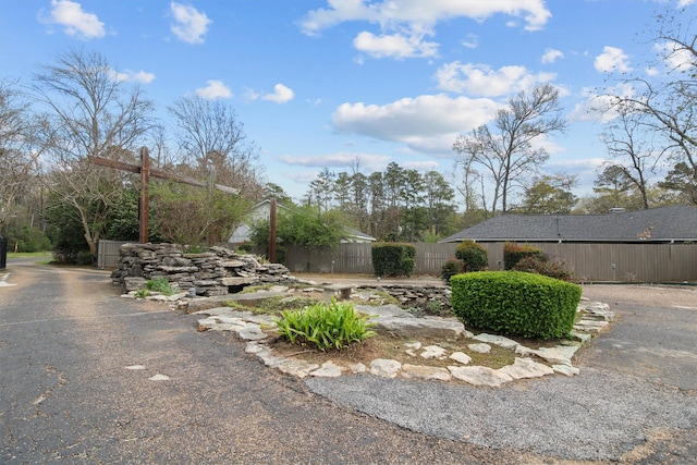 view of yard with fence