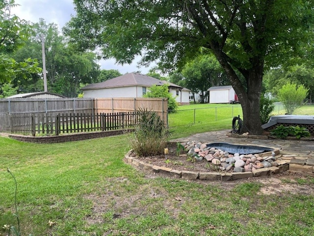 751 E Cooper St, Van Alstyne, TX 75495 - view of yard