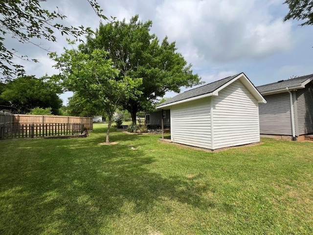 751 E Cooper St, Van Alstyne, TX 75495 - view of yard featuring an outdoor structure