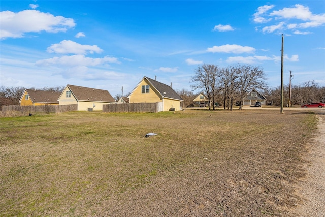 view of yard featuring fence