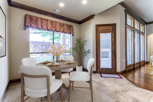 6620 Cedar Grove Dr, North Richland Hills, TX 76182 - dining space featuring visible vents, baseboards, recessed lighting, and ornamental molding