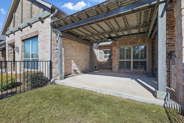 view of patio / terrace with a ceiling fan